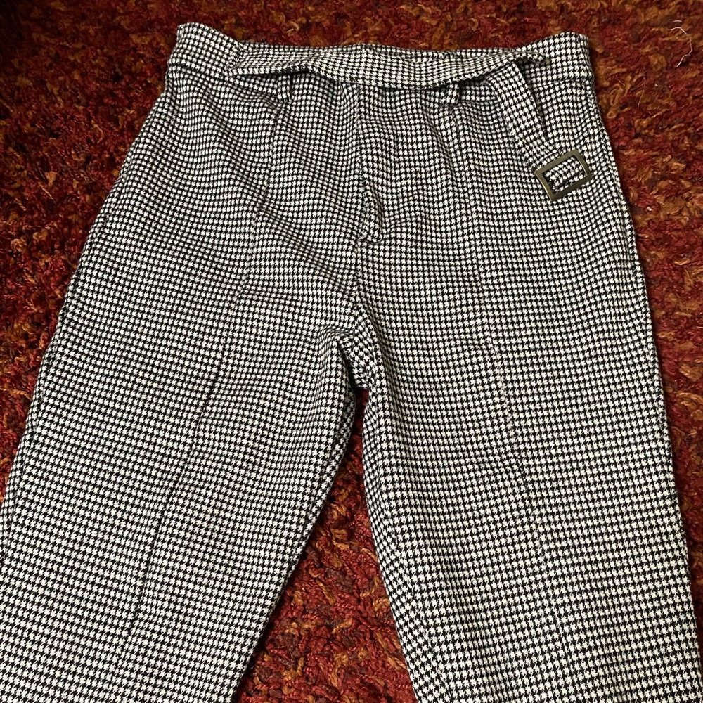 Pants - Picture 5 of 6